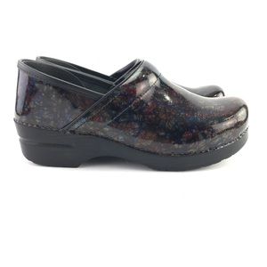 dansko multi scribble